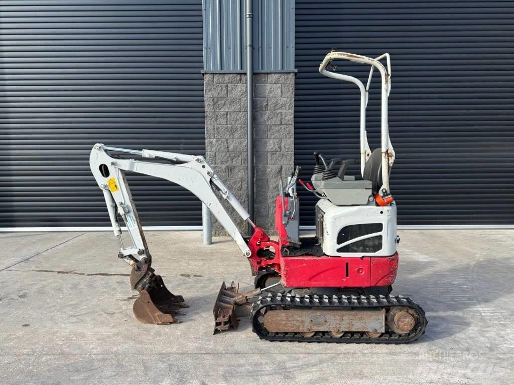 Takeuchi TB 210 R Miniekskavaatorid < 7 t
