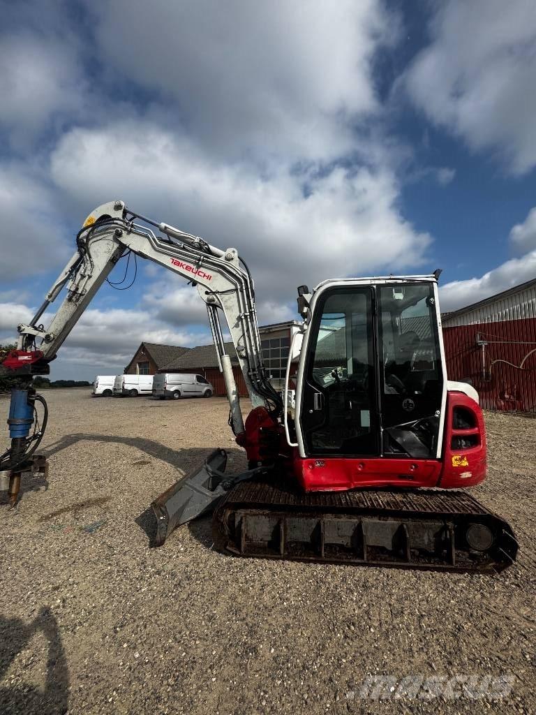 Takeuchi TB 370 Roomikekskavaatorid
