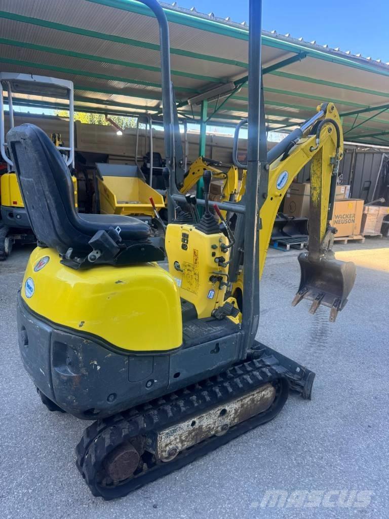 Wacker Neuson 803 Roomikekskavaatorid