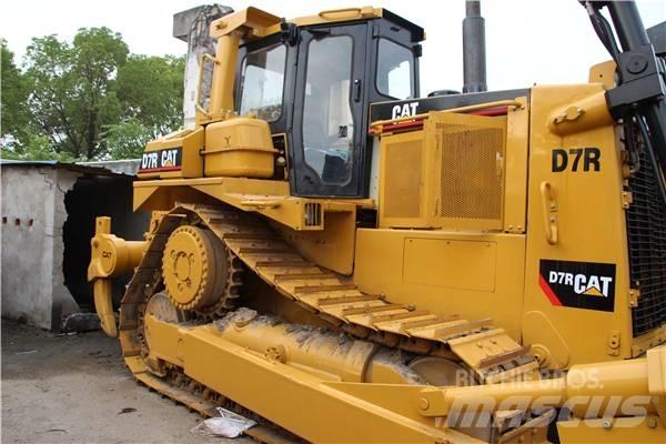 CAT D 7 R LGP Buldooserid