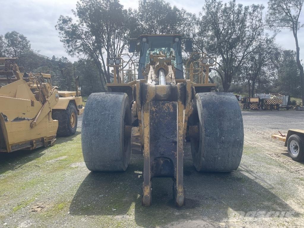 CAT 988 H Rataslaadurid
