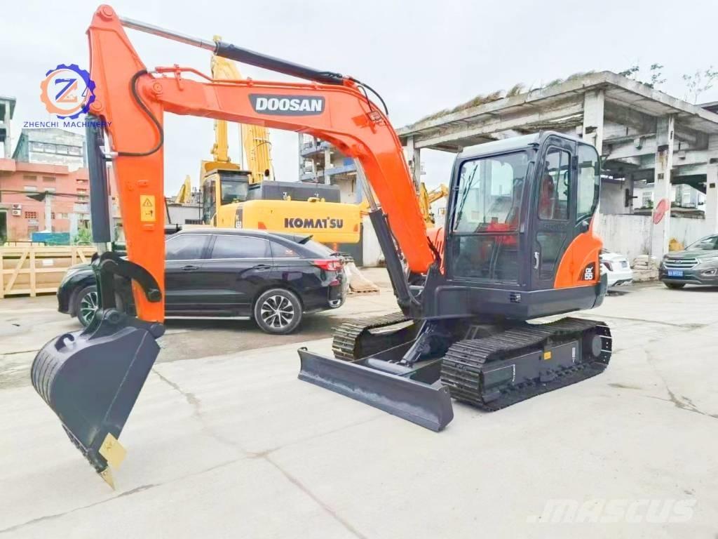 Doosan DX 55 Miniekskavaatorid < 7 t