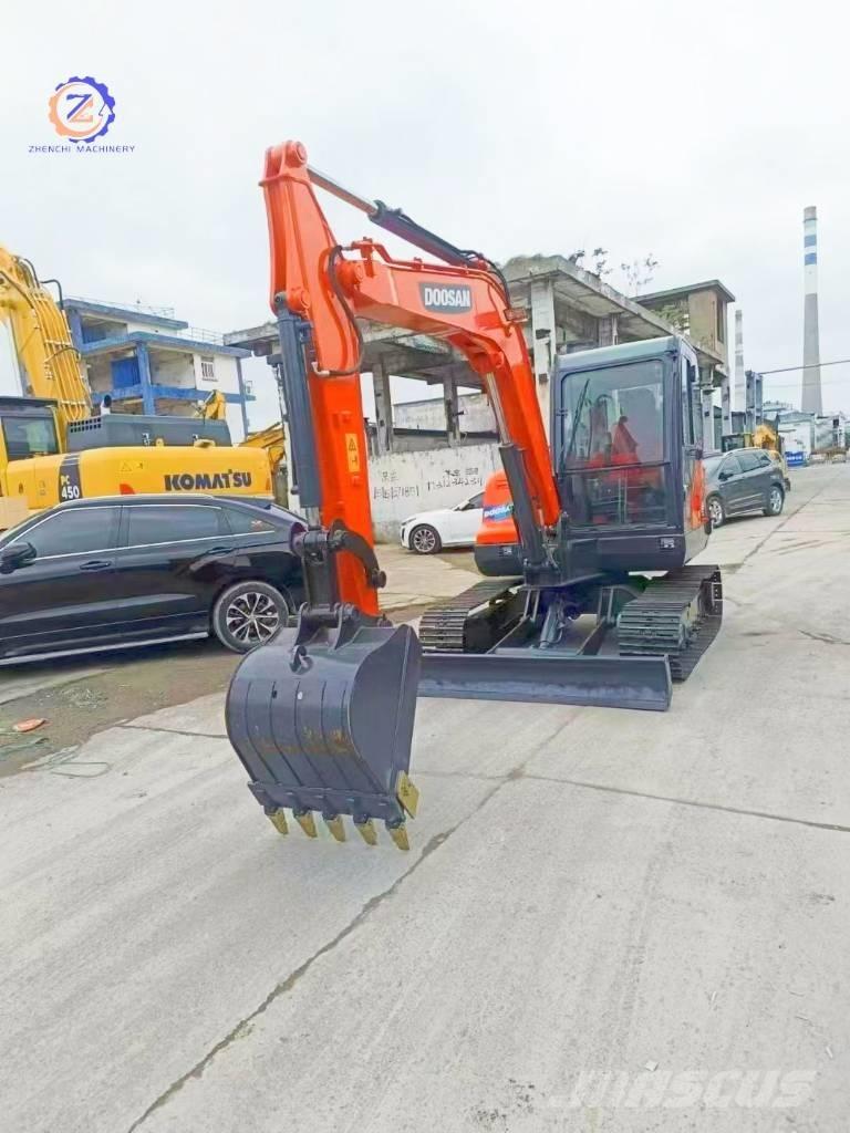 Doosan DX 55 Miniekskavaatorid < 7 t