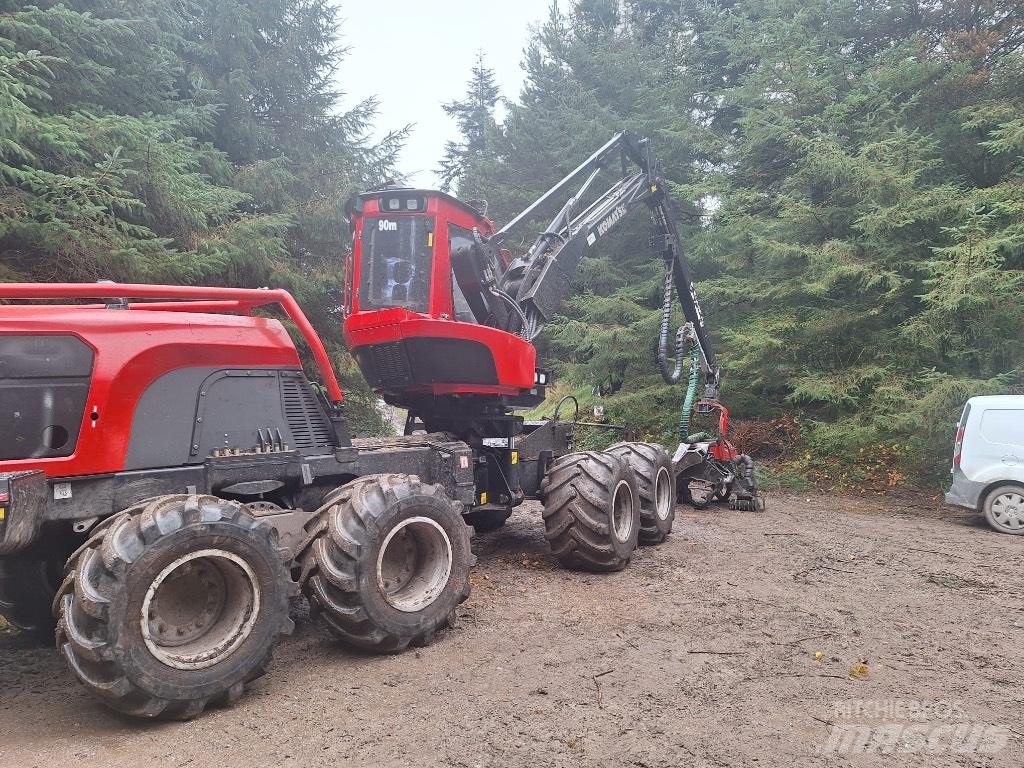 Komatsu 901 XC Harvesterid