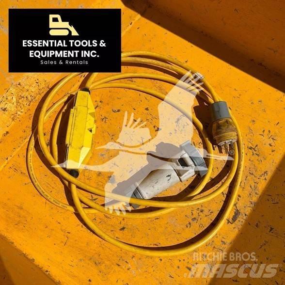 JCB HTD5E Väikekallurid