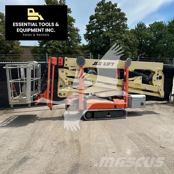 JLG X600AJ Iseliikuvad poomtõstukid