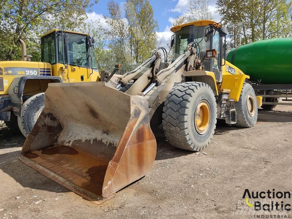 JCB 456 Rataslaadurid
