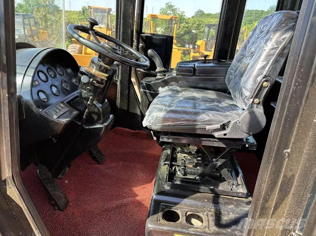 CAT 966H Rataslaadurid