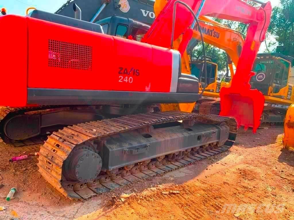 Hitachi Zaxis 240 Roomikekskavaatorid