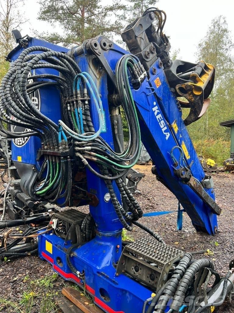 Kesla 2212 ZTF Metsatõstukid