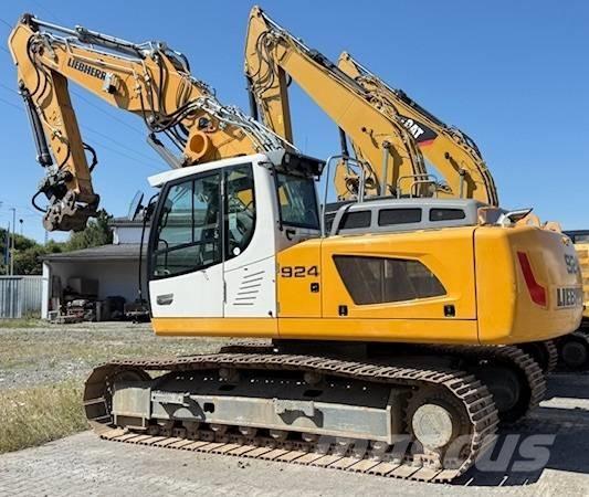 Liebherr R924 SLC Roomikekskavaatorid