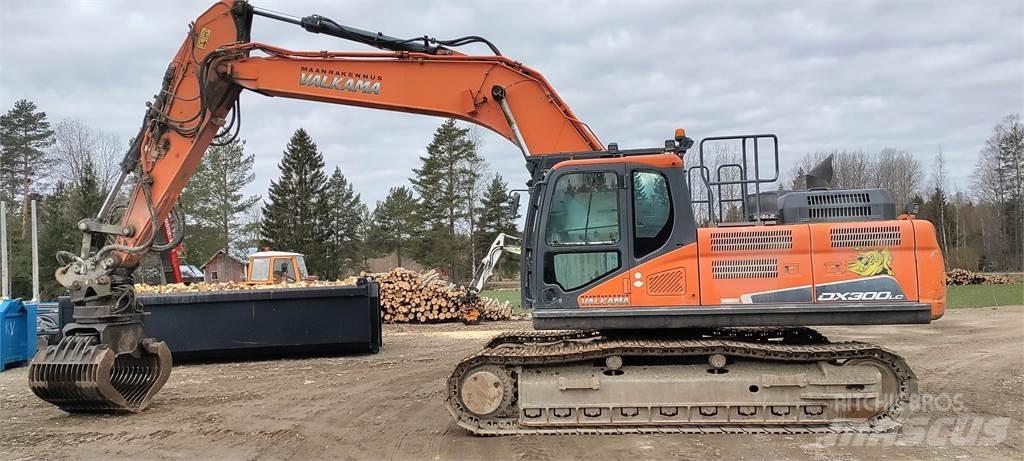 Doosan DX300 LC-5 Roomikekskavaatorid