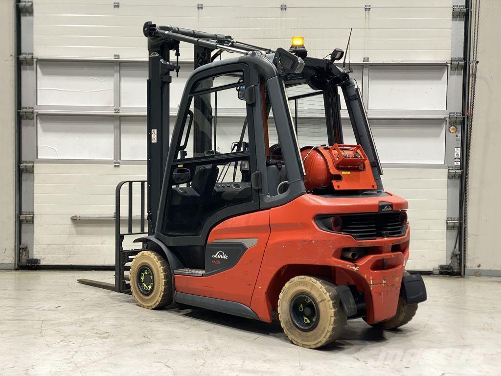 Linde H25T-01 Gaasitõstukid