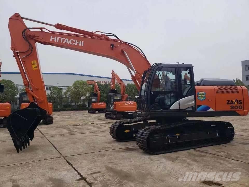 Hitachi zx200 Roomikekskavaatorid