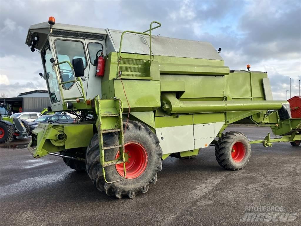 CLAAS Dominator 96 Teraviljakombainid