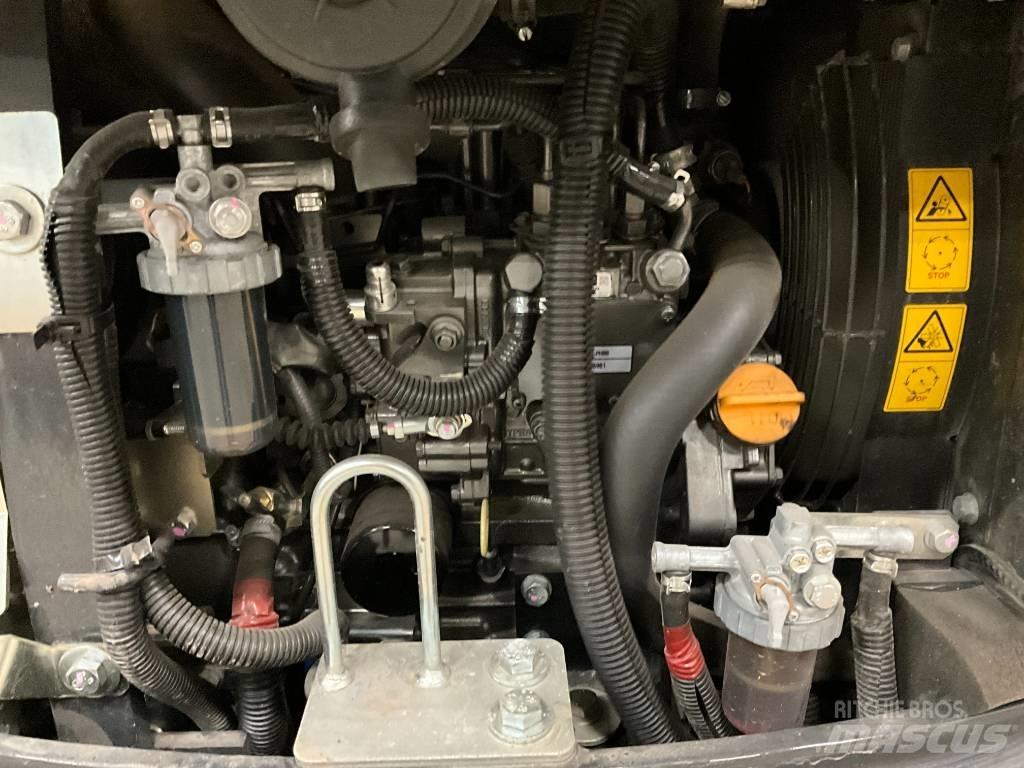 Hitachi ZX 19-6 Miniekskavaatorid < 7 t