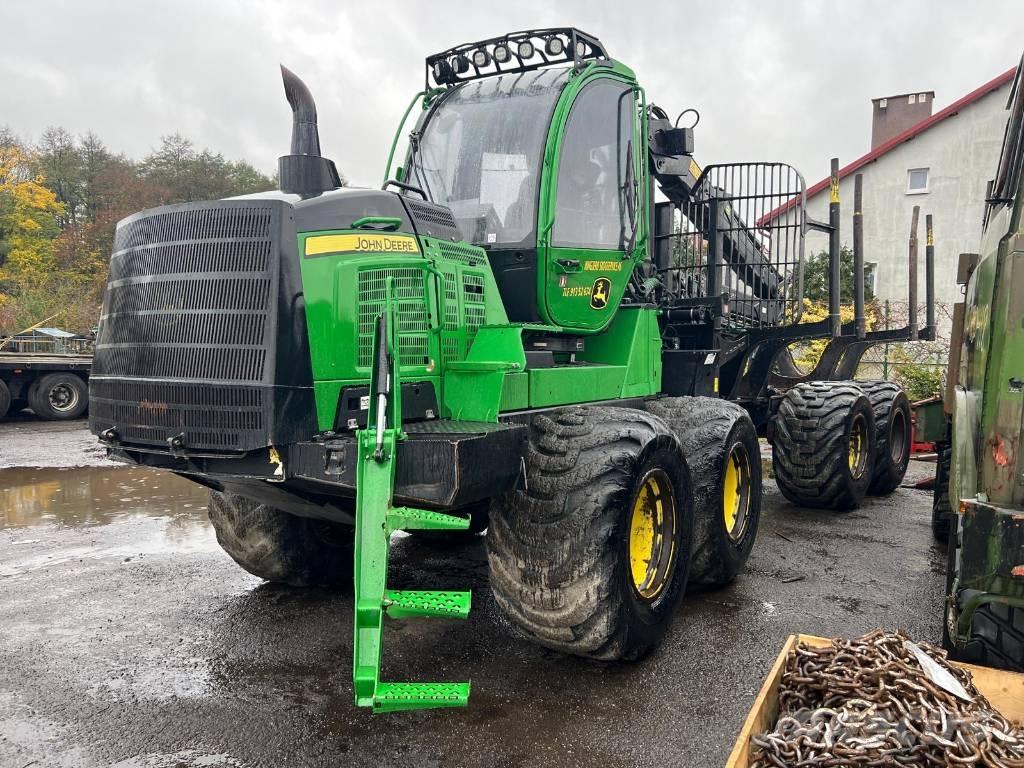John Deere 1110G Forwarderid