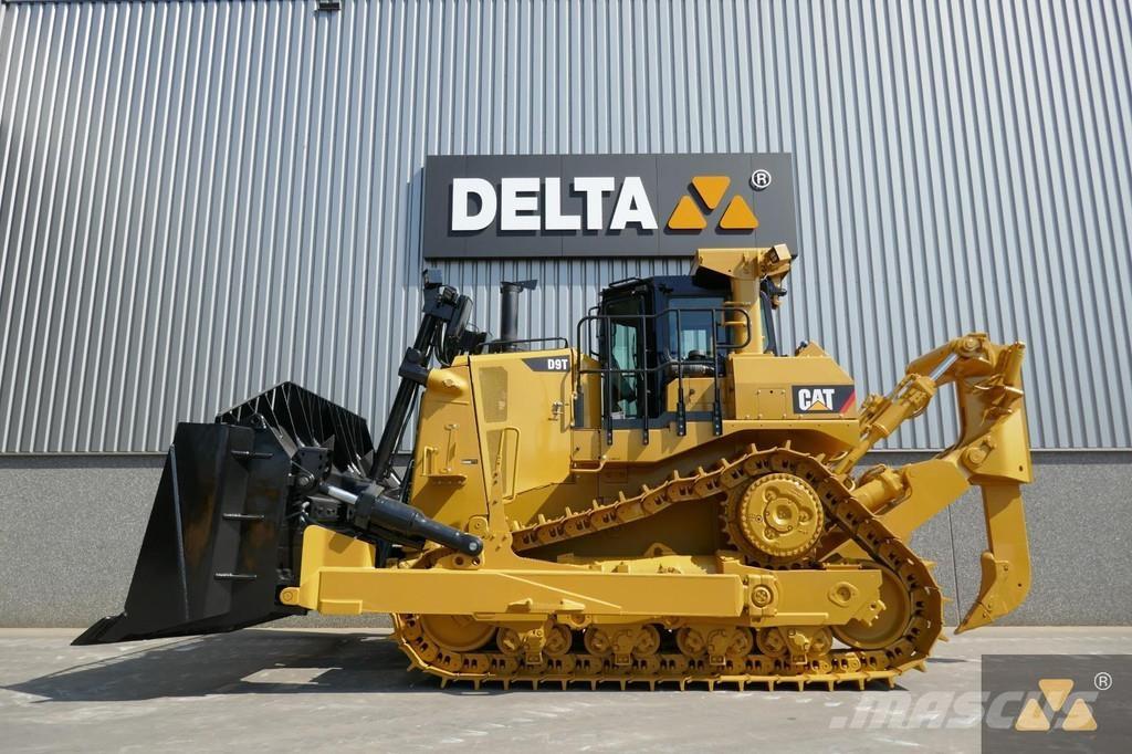 CAT D9T Buldooserid