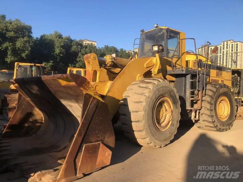 Komatsu WA 600-3 Rataslaadurid