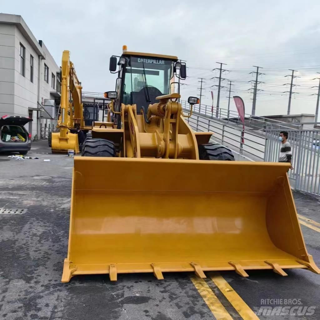 CAT 966 H Rataslaadurid