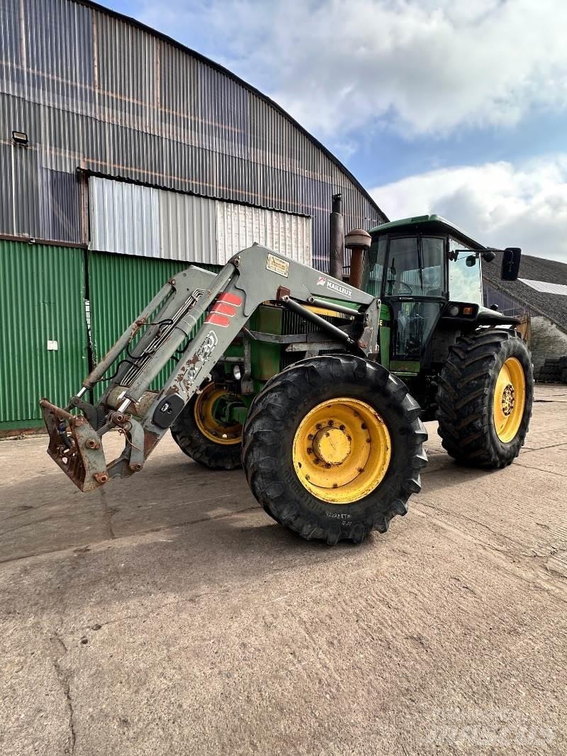 John Deere 4055 Traktorid