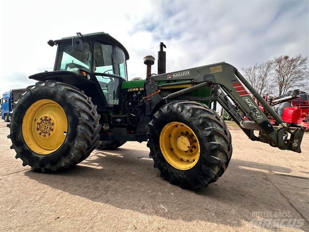 John Deere 4055 Traktorid