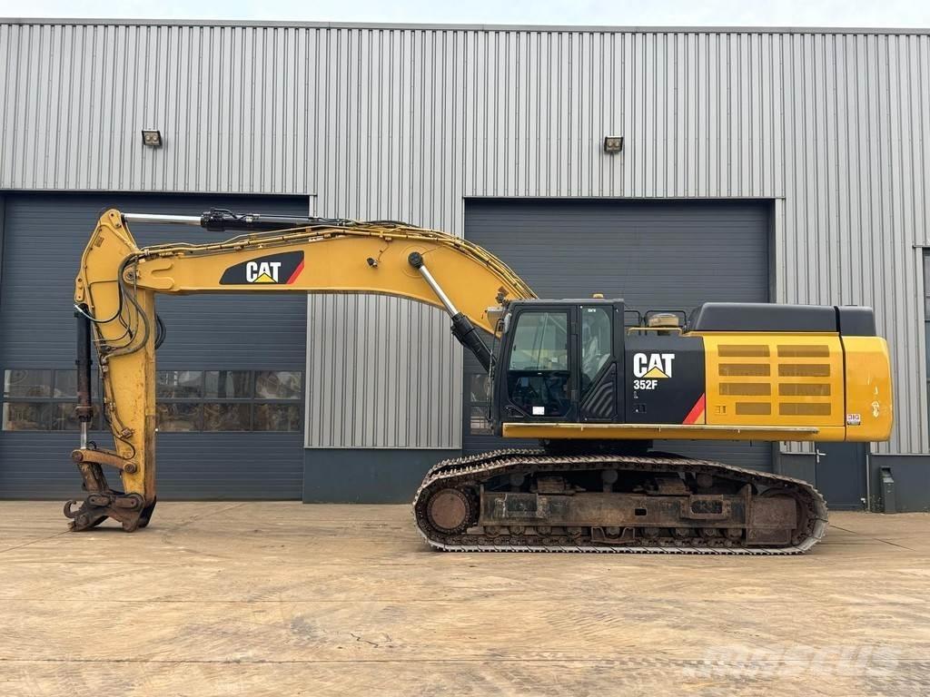 CAT 352F Roomikekskavaatorid