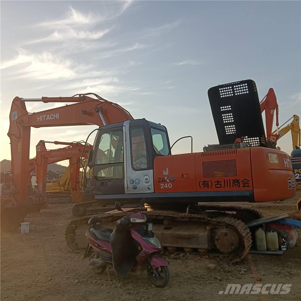 Hitachi ZX240 Roomikekskavaatorid