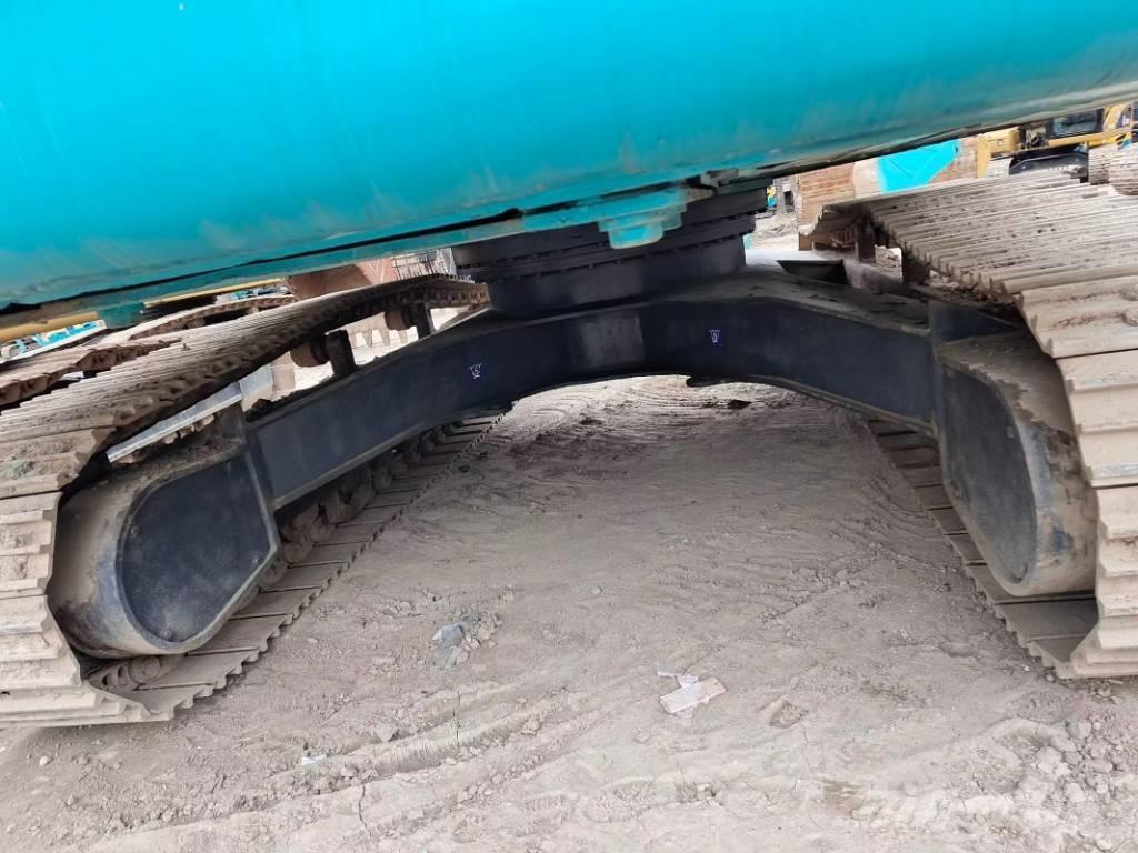 Kobelco SK 260 Roomikekskavaatorid