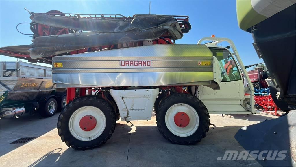  Finotto E170 Väetisekülvikud pihustiga