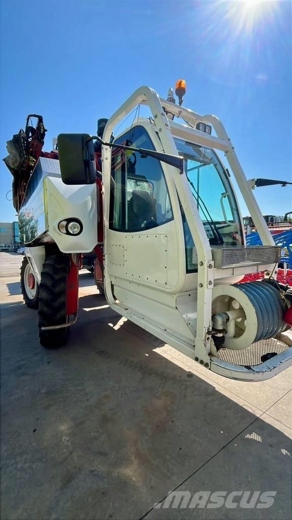  Finotto E170 Väetisekülvikud pihustiga