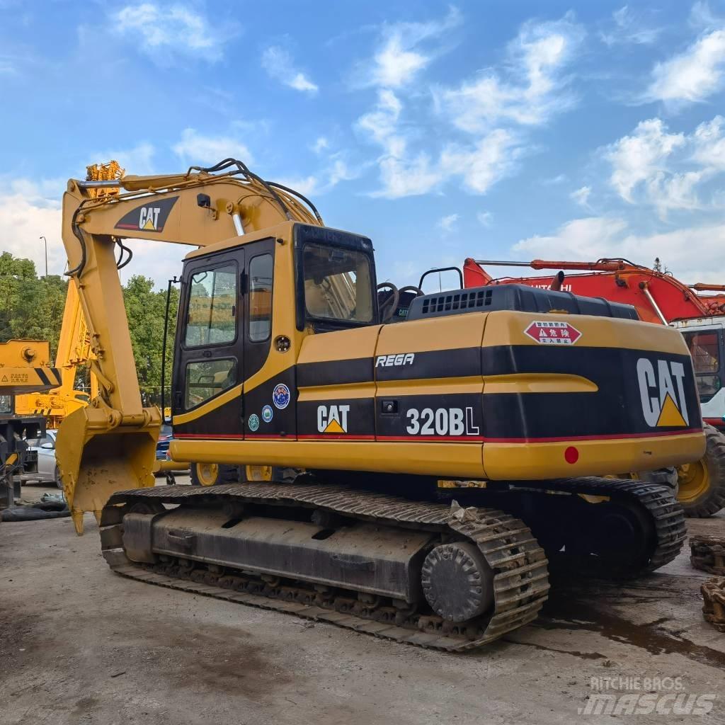 CAT 320 B LC Roomikekskavaatorid