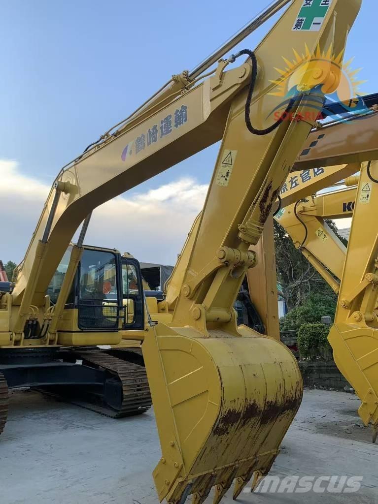 Komatsu PC 220 Roomikekskavaatorid