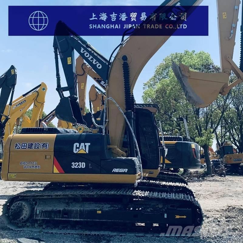 CAT 323 D Roomikekskavaatorid