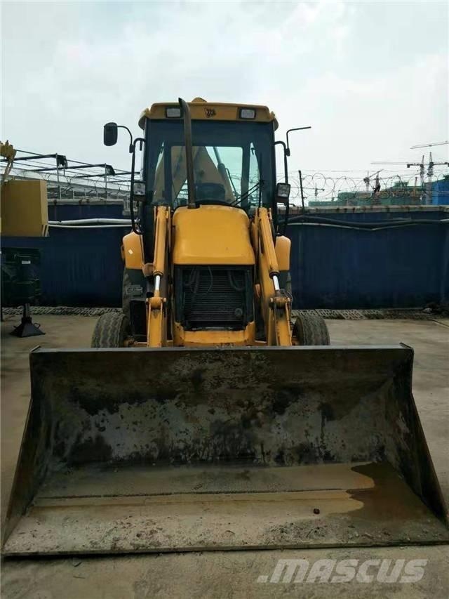 Hyundai R80-7 Roomikekskavaatorid