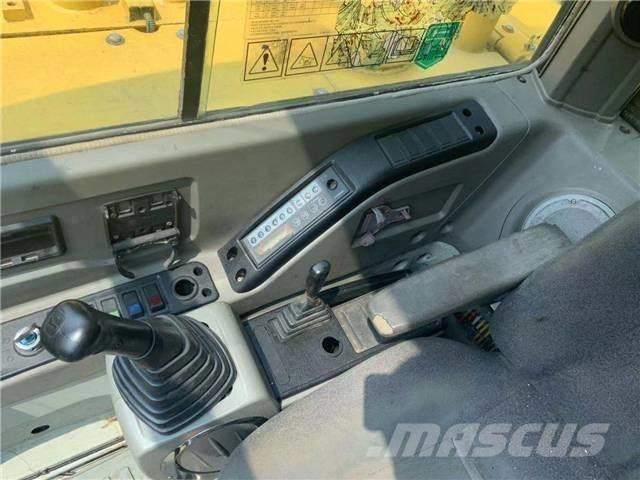 Hyundai R80-7 Roomikekskavaatorid