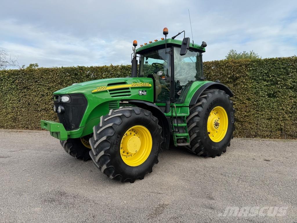 John Deere 7720 Traktorid
