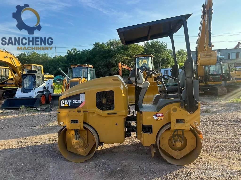 CAT CB 24 B Tandemrullid