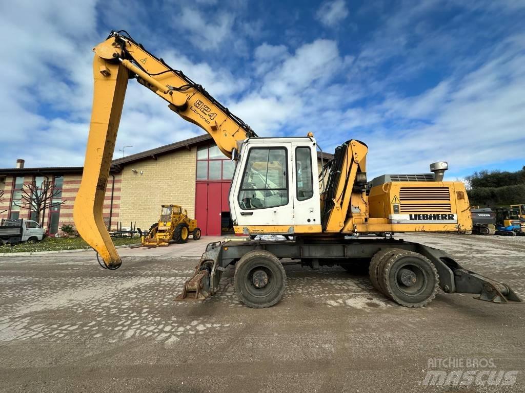 Liebherr A 924 B Materjalikäitlusmasinad