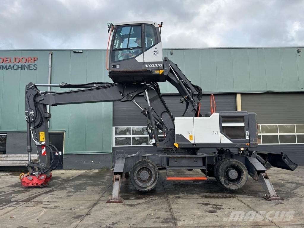 Volvo EW220 E Materjalikäitlusmasinad
