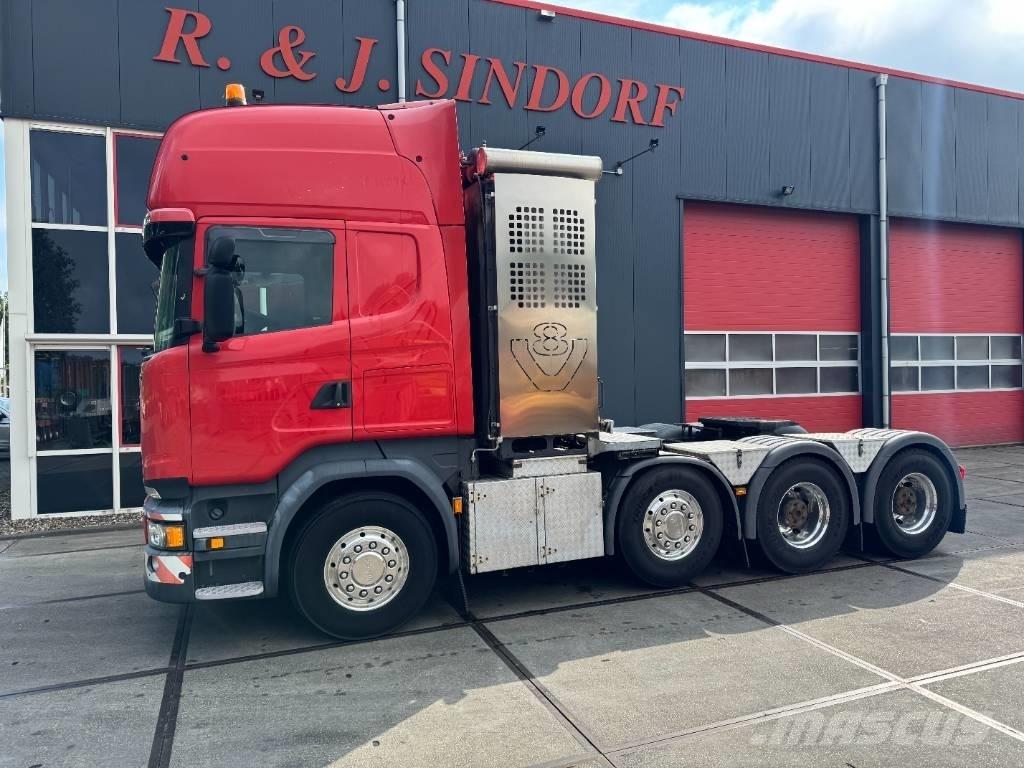 Scania R580 LA 8x4 Sadulveokid