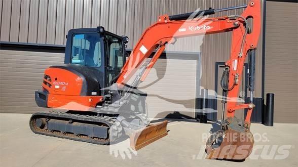 Kubota KX040-4 Miniekskavaatorid < 7 t