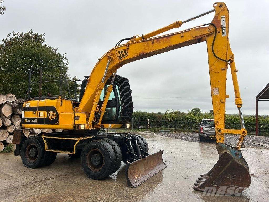 JCB JS 130 W Ratasekskavaatorid