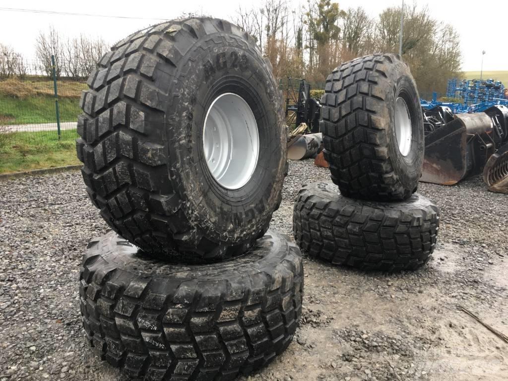  MAGNA TYRES 24R20.5 Rehvid, rattad ja veljed