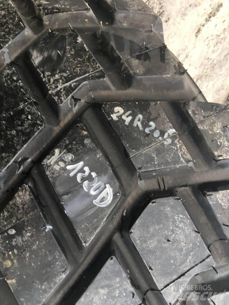  MAGNA TYRES 24R20.5 Rehvid, rattad ja veljed