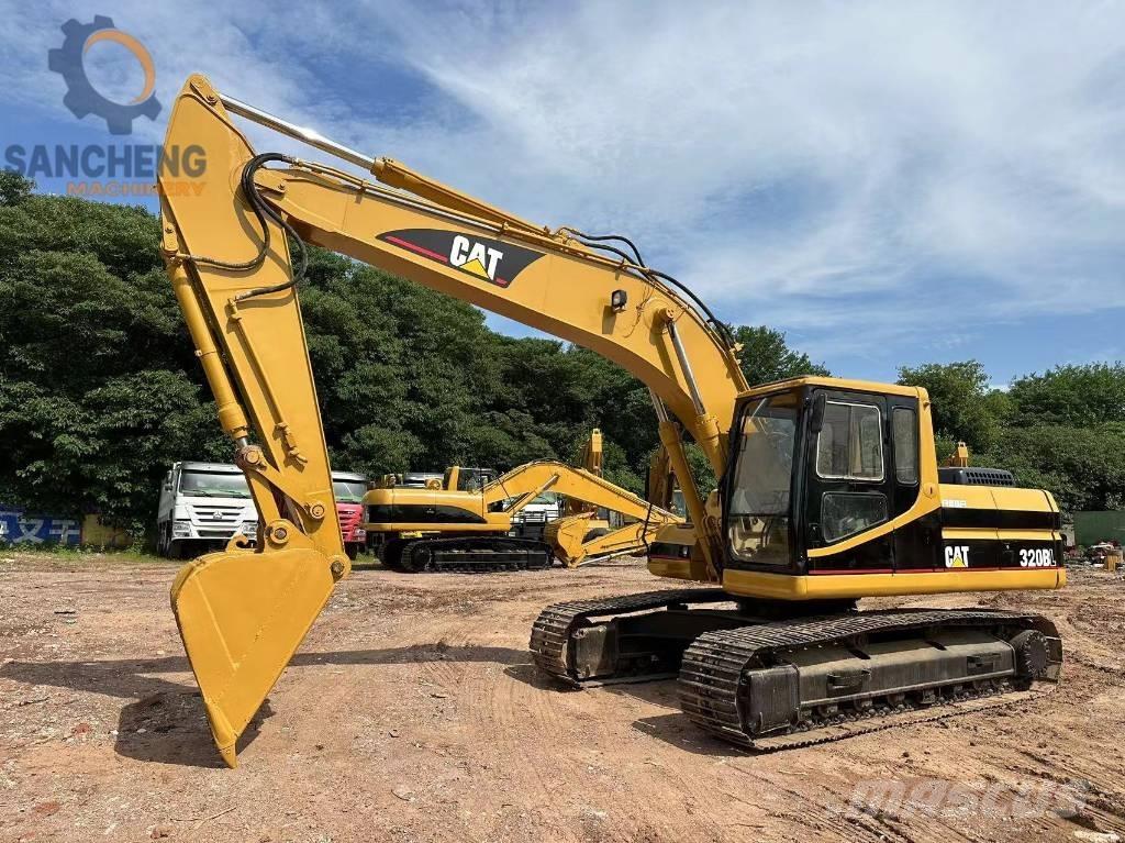 CAT 320 B L Roomikekskavaatorid
