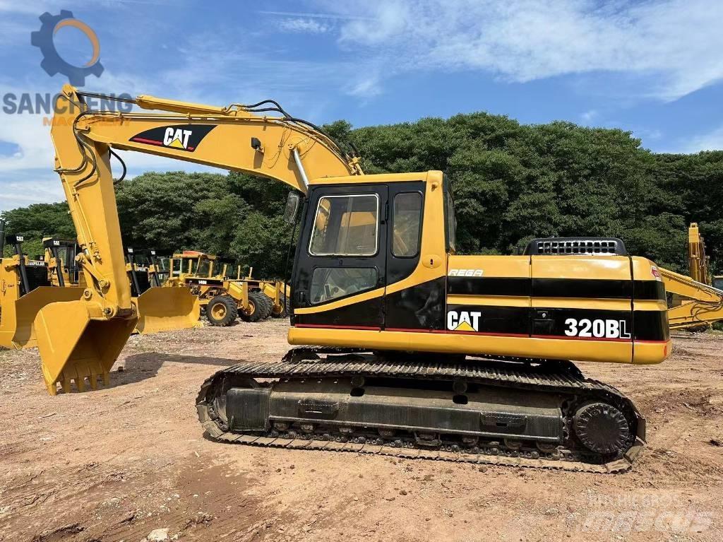 CAT 320 B L Roomikekskavaatorid