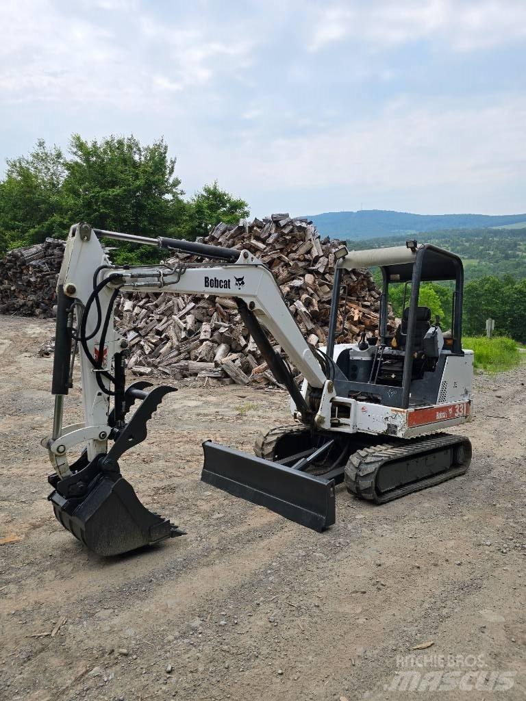 Bobcat X 331 Miniekskavaatorid < 7 t