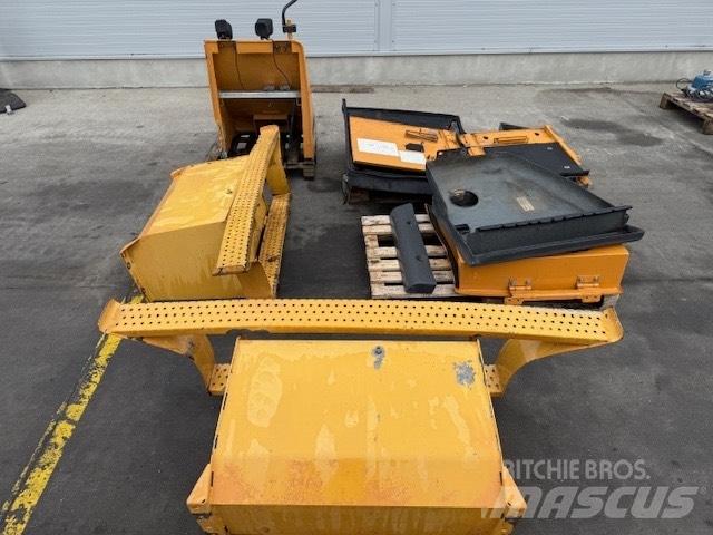CASE WX 165 BODY Raamid