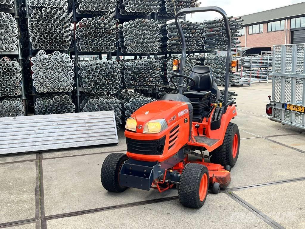 Kubota BX 2350 Kompakttraktorid